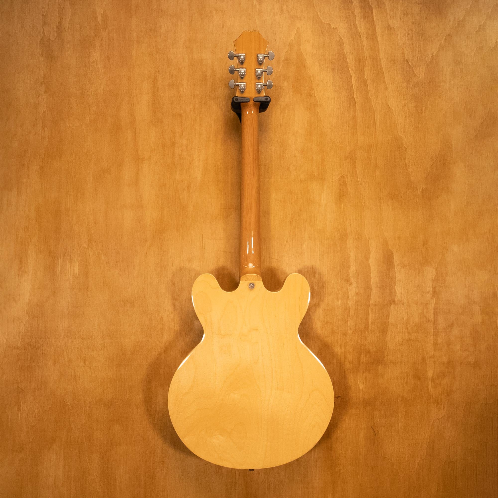 Epiphone 335 DOT Electric Guitar in Natural '14 (14072305463) - Preloved