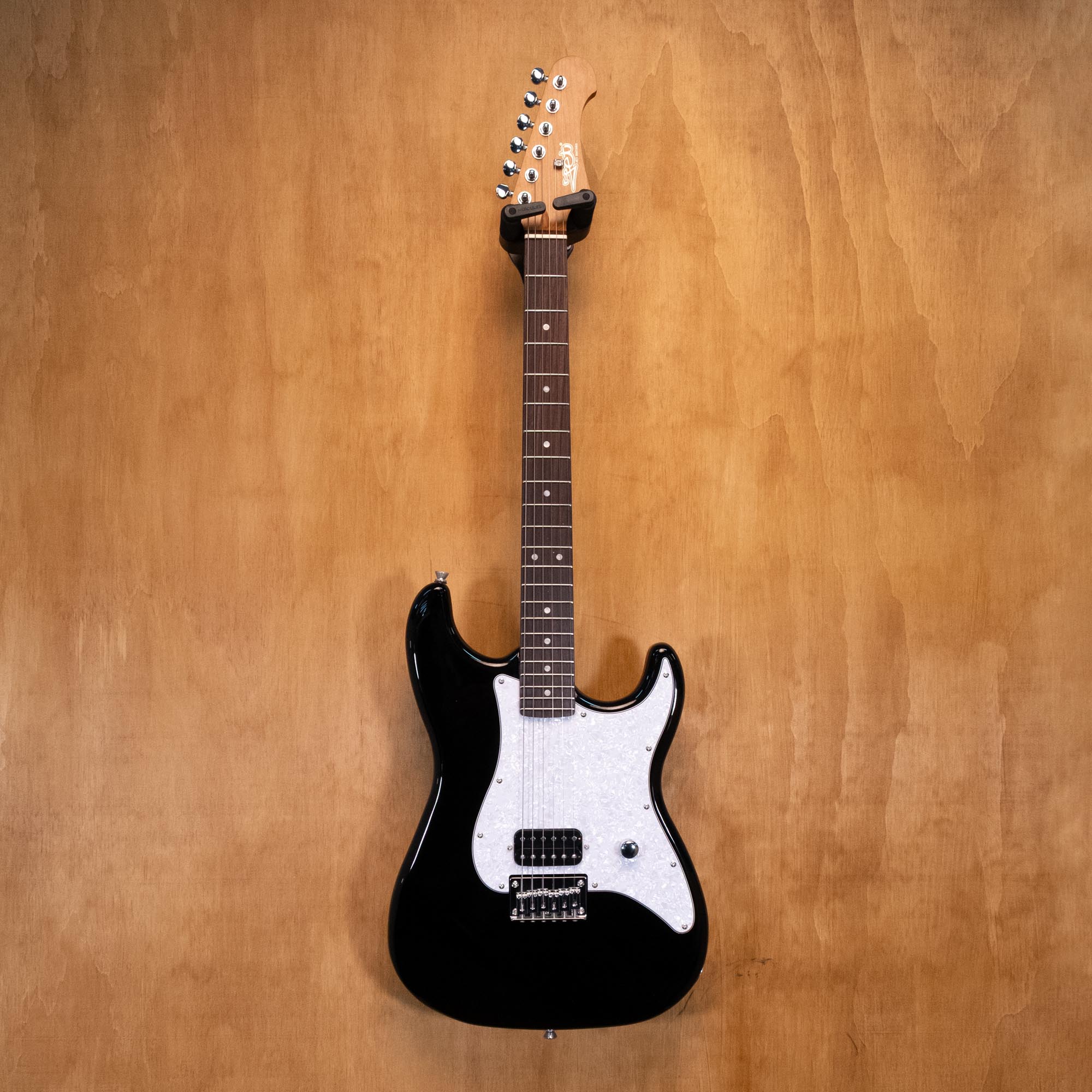 JET JS-400-HT-BK Humbucker Electric Guitar In Black - Preloved