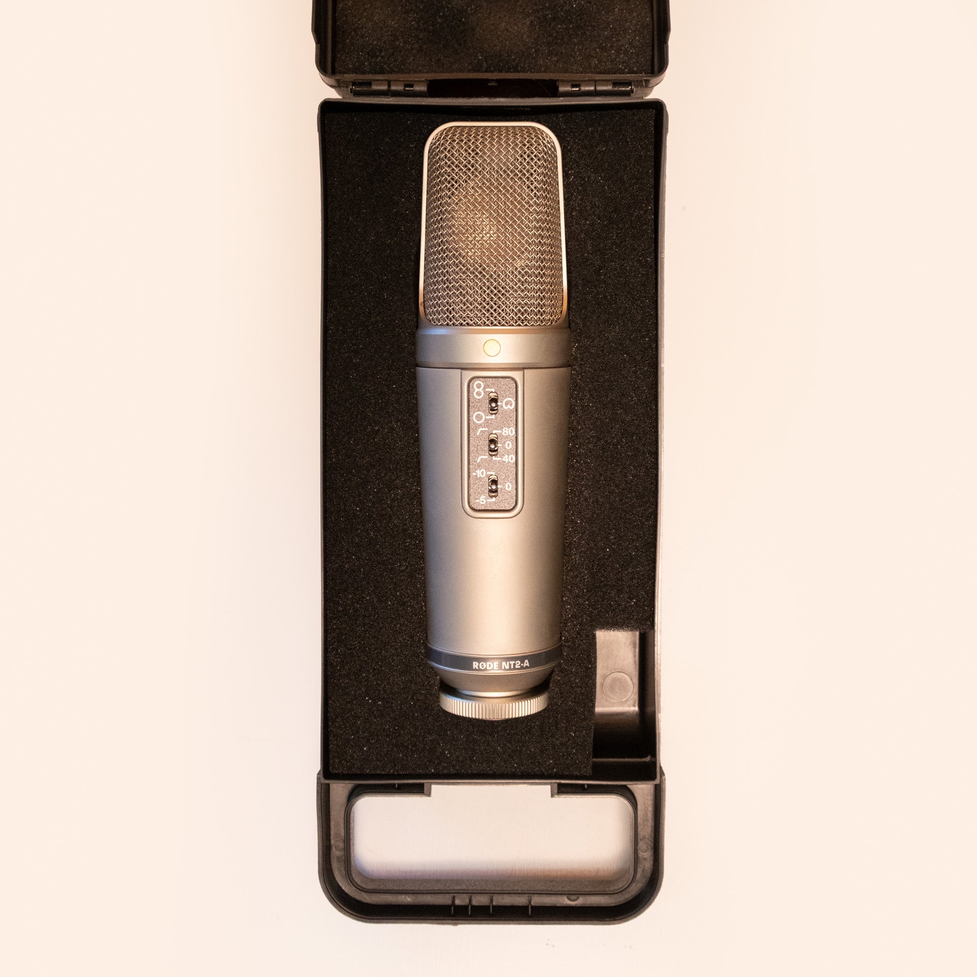 Rode NT2-A Condenser Microphone (0039502) - Preloved