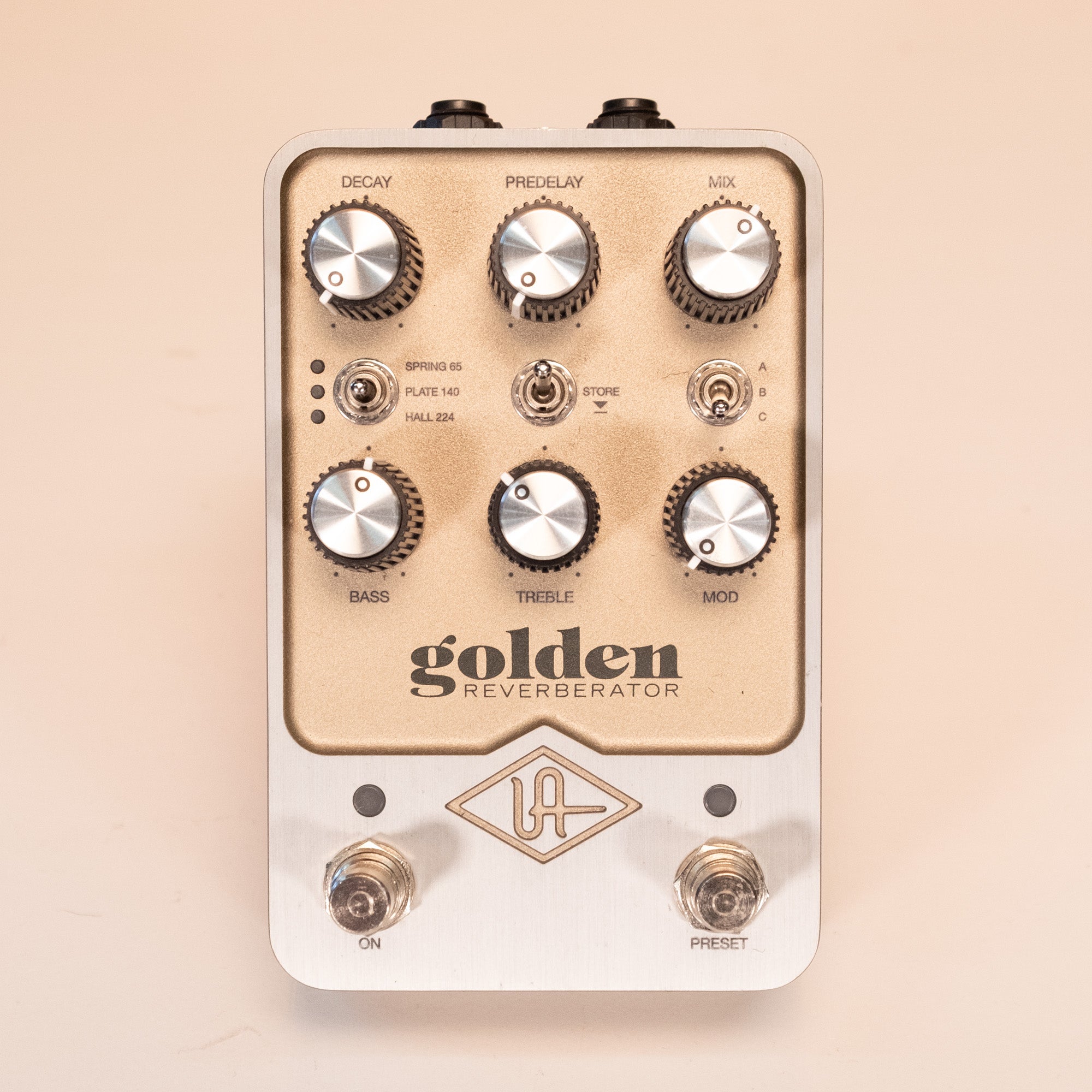 Universal Audio Golden Reverberator Guitar Effects Pedal  (21382030102398) - Preloved