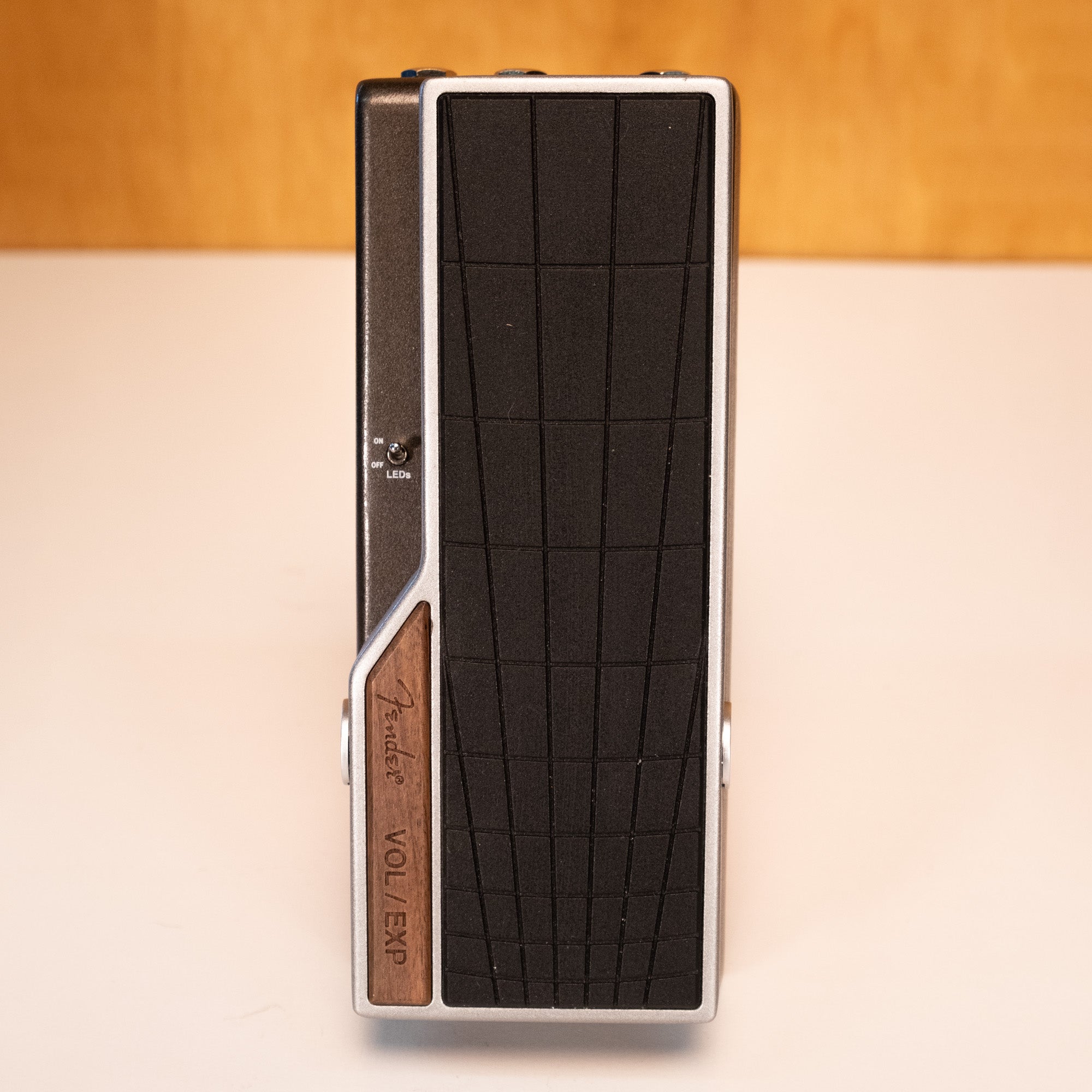 Fender Tread-Light Wah Guitar Effects Pedal (CHND25003252) - Preloved