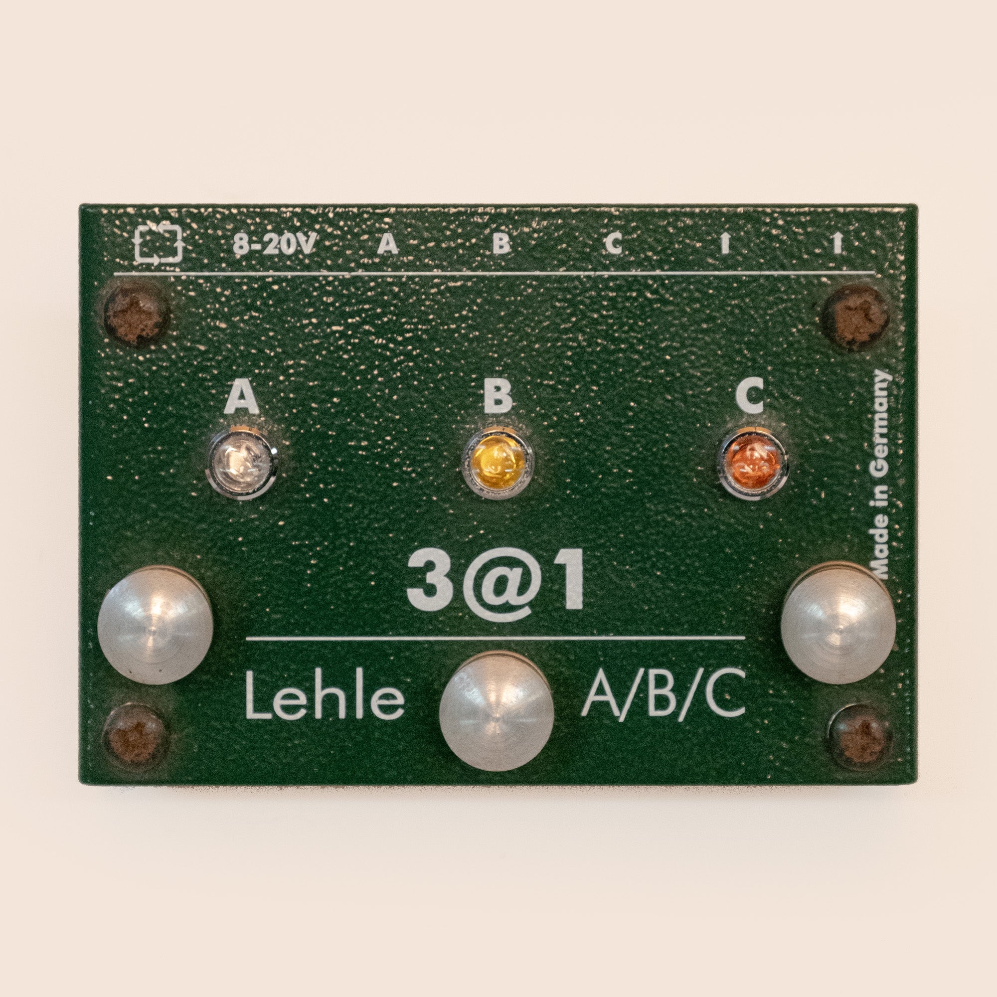 Lehle 3 at 1 Stereo Instrument Switcher - Preloved