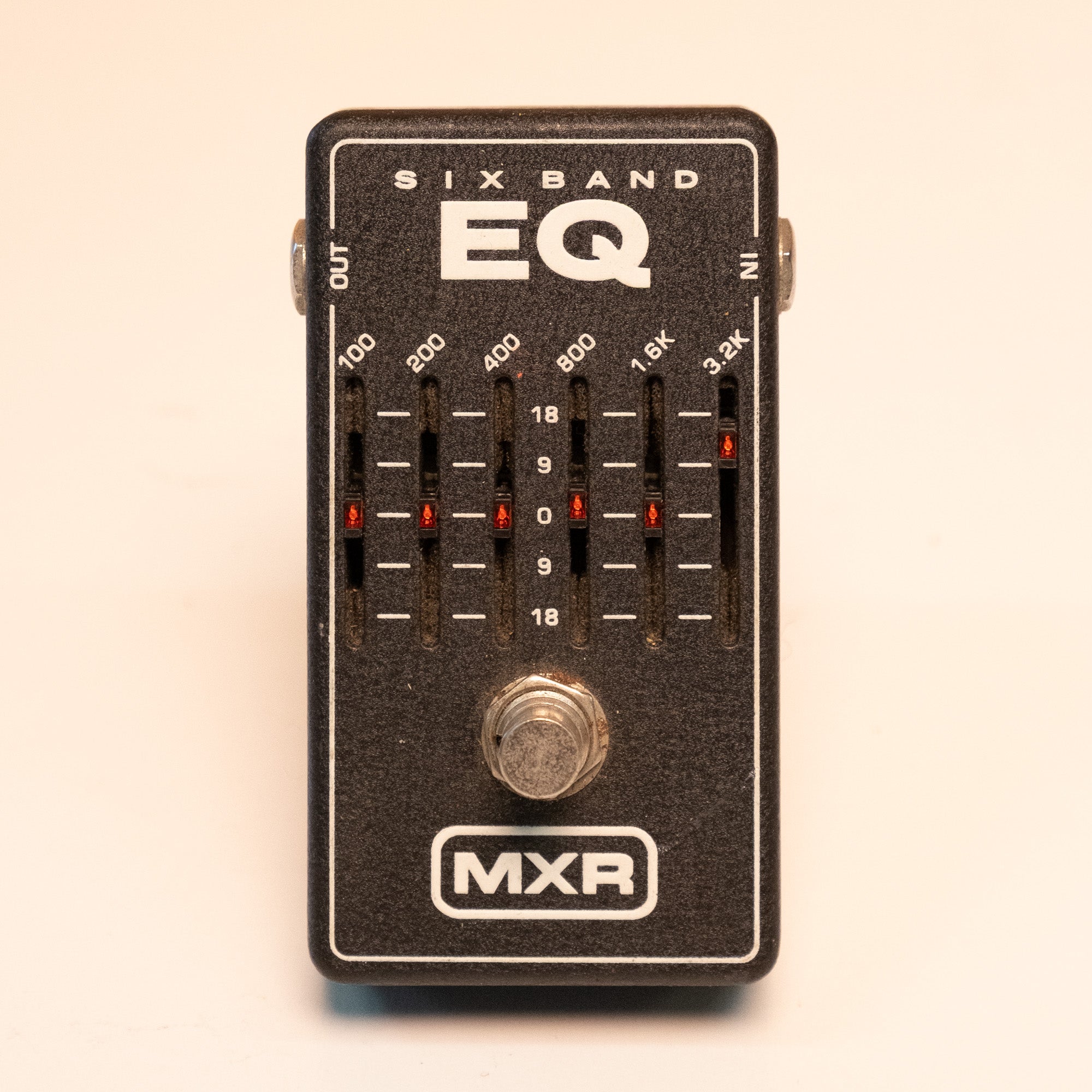 MXR 6 Band EQ Guitar Effects Pedal (AA74A324) - Preloved
