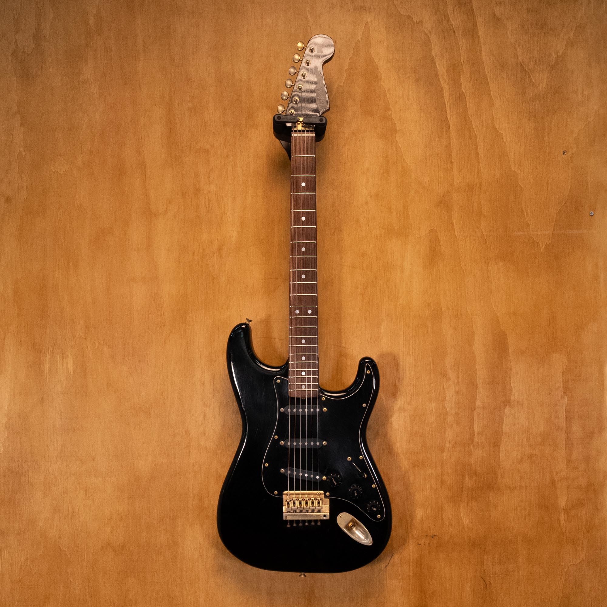 Tokai Goldstar Sound TST-80GS Electric Guitar in Black Made in Japan '81 (103559) -Preloved