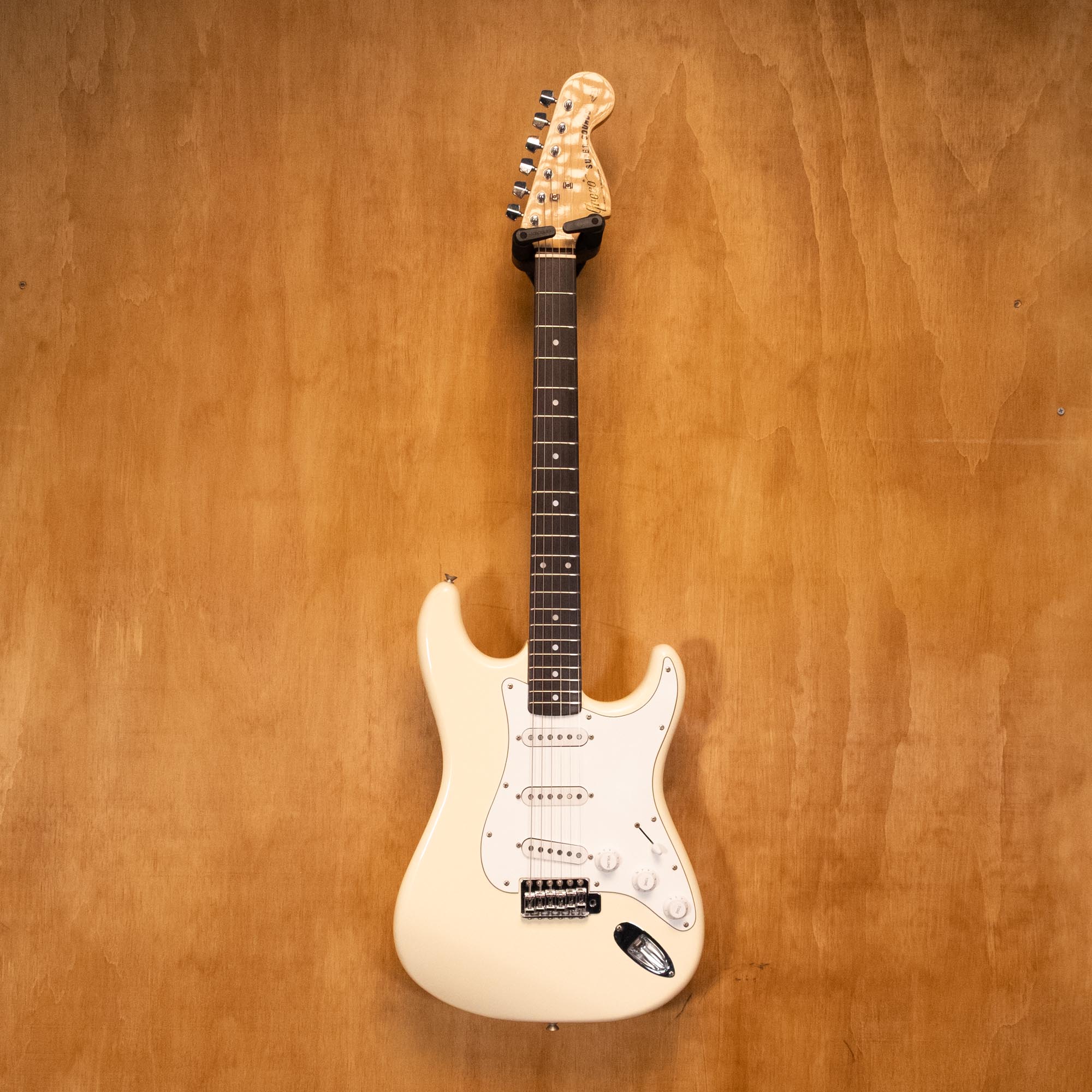 Greco SE-380 ST Style Electric Guitar in White Made in Japan '79 (F791368) - Preloved