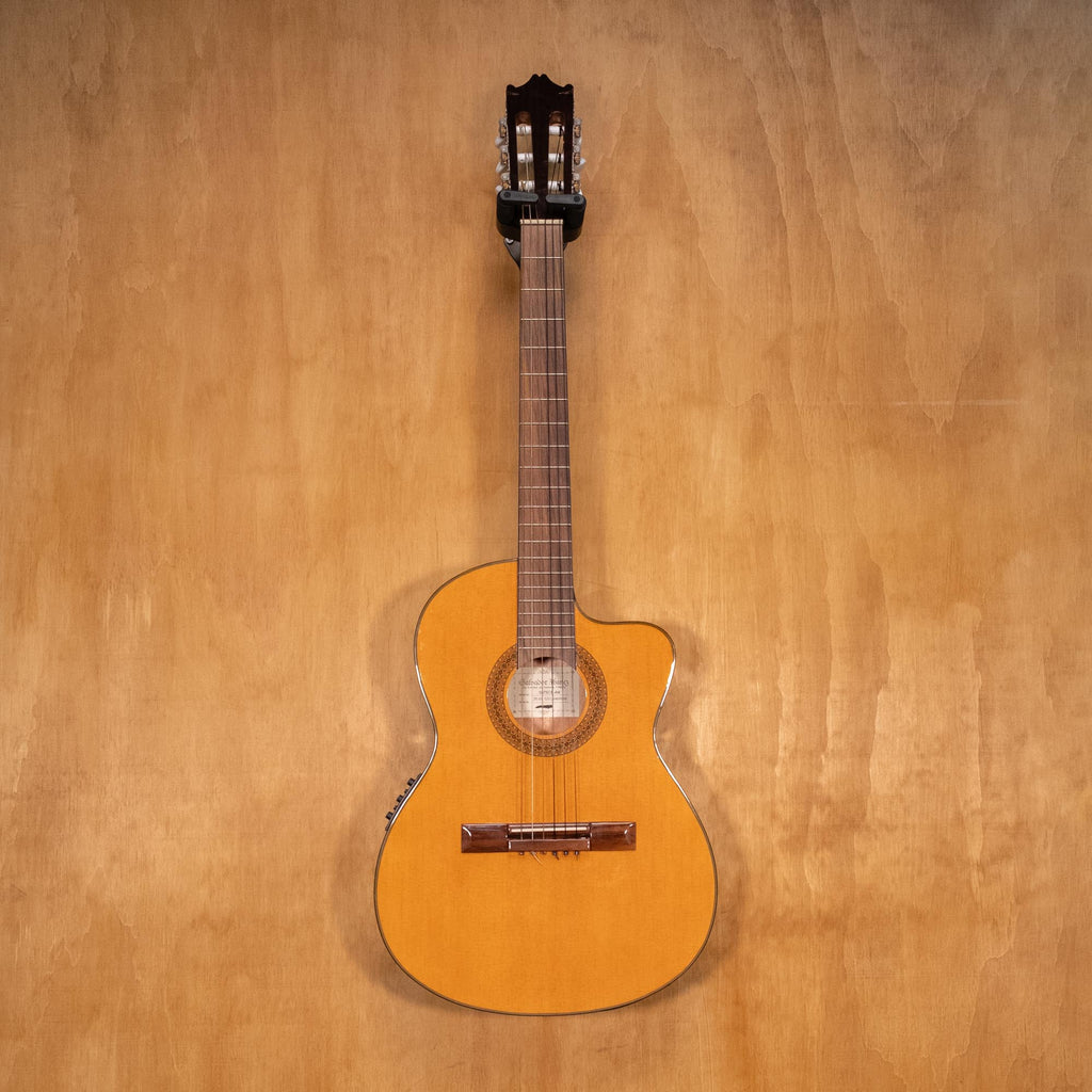 Ibanez Salvador G5TECE-AM ThinLine Classical (GS120409196) - Preloved