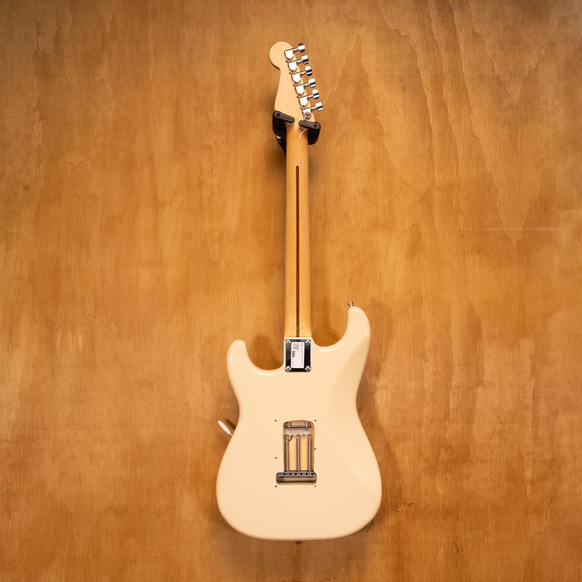 Fender ST-STD Stratocaster Electric Guitar in Vintage White Made in Japan (T002235) - Preloved