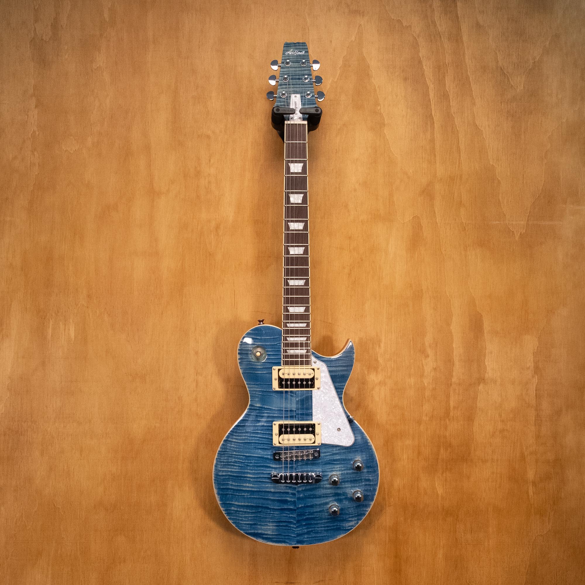 Aria PE-AE200 Electric Guitar in See-Thru Blue MIJ (1024120932) - Preloved