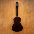 Gibson L-00 STD acoustic guitar in vintage sunburst finish, featuring a small body and classic design, photographed from front.