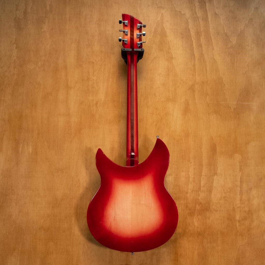Rickenbacker 330 Electric Guitar in Fireglo '06 (0614160) - Preloved