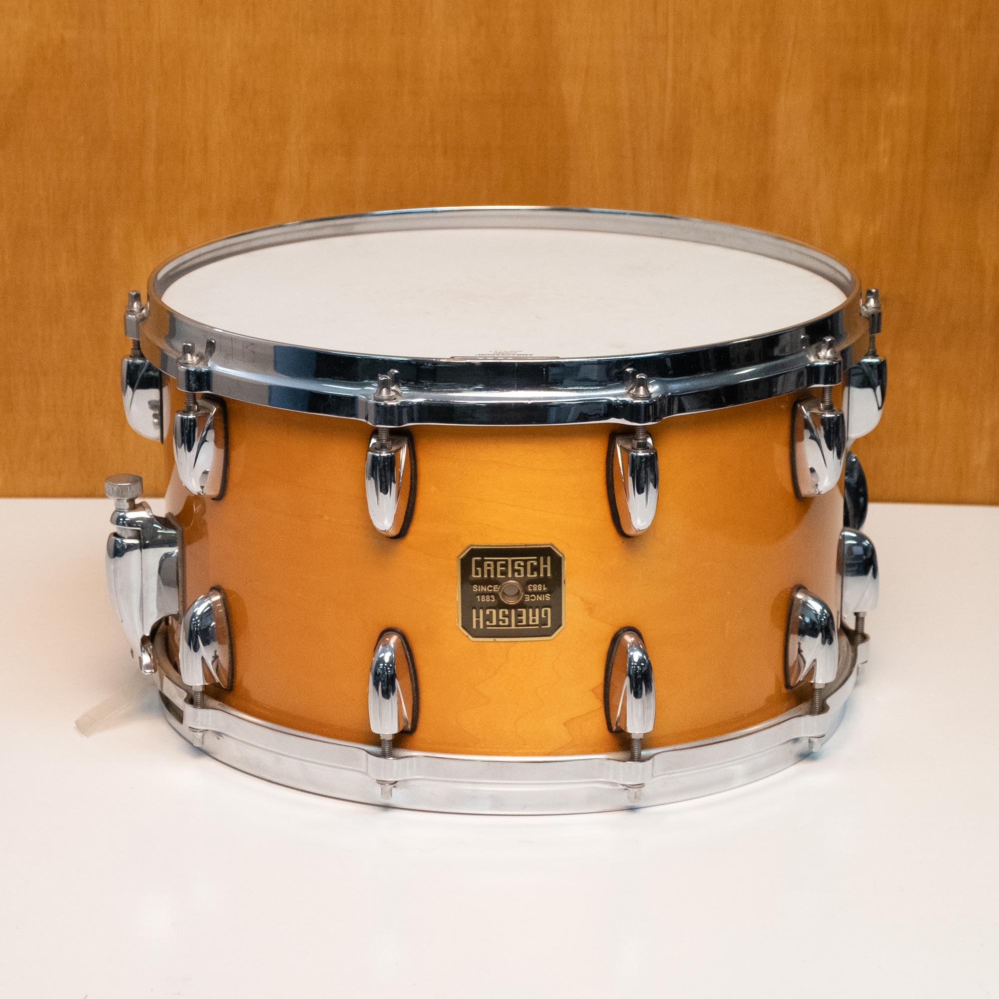 Gretsch G-08142S 14x8 USA Custom snare drum with chrome finish, showing detailed drum shell and hardware.