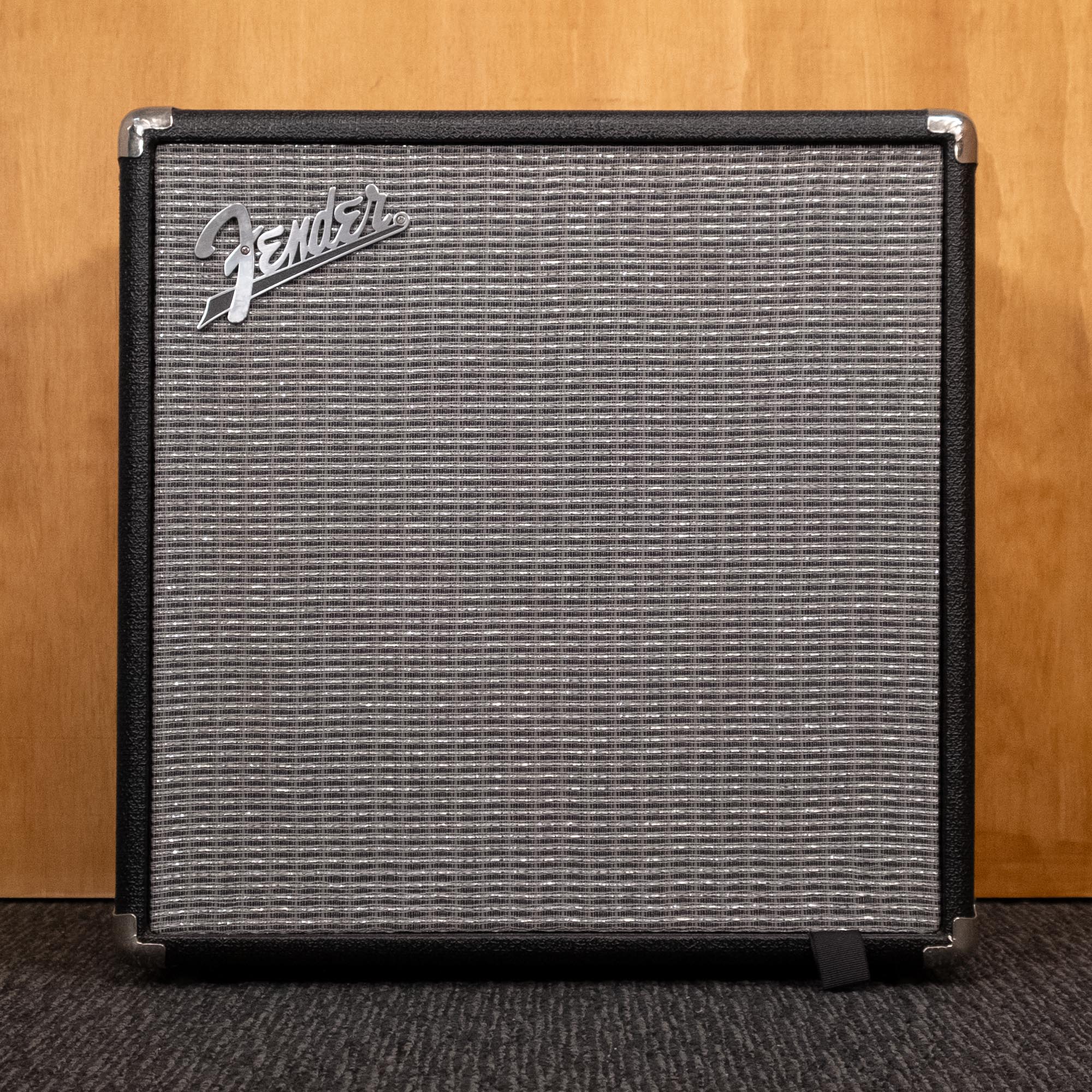 Fender Rumble 40 bass guitar amplifier combo, compact black bass amp with control knobs and speaker grille, used condition.