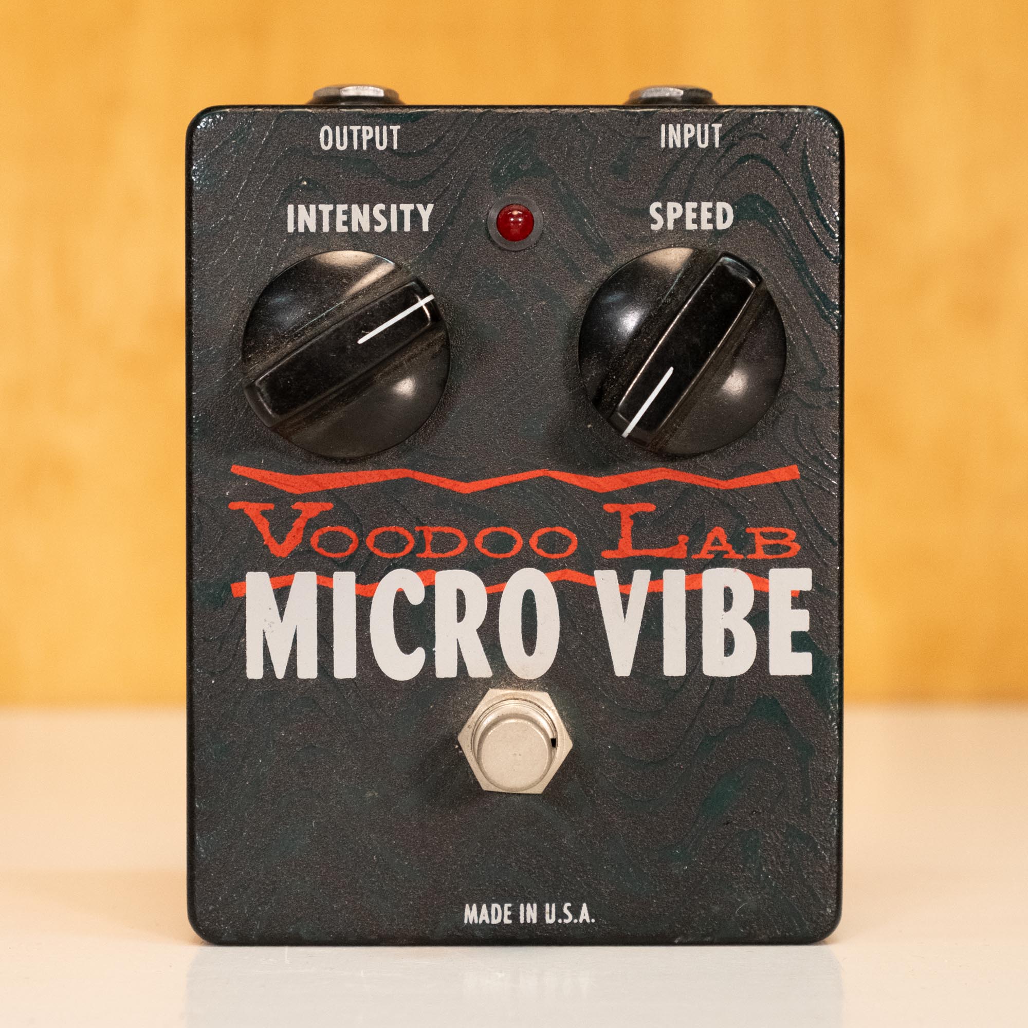 Voodoo Lab Micro Vibe Guitar Effects Pedal (VM-3970) - Preloved