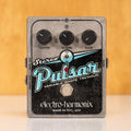 EHX Pulsar Tremolo Guitar Effects Pedal - Preloved
