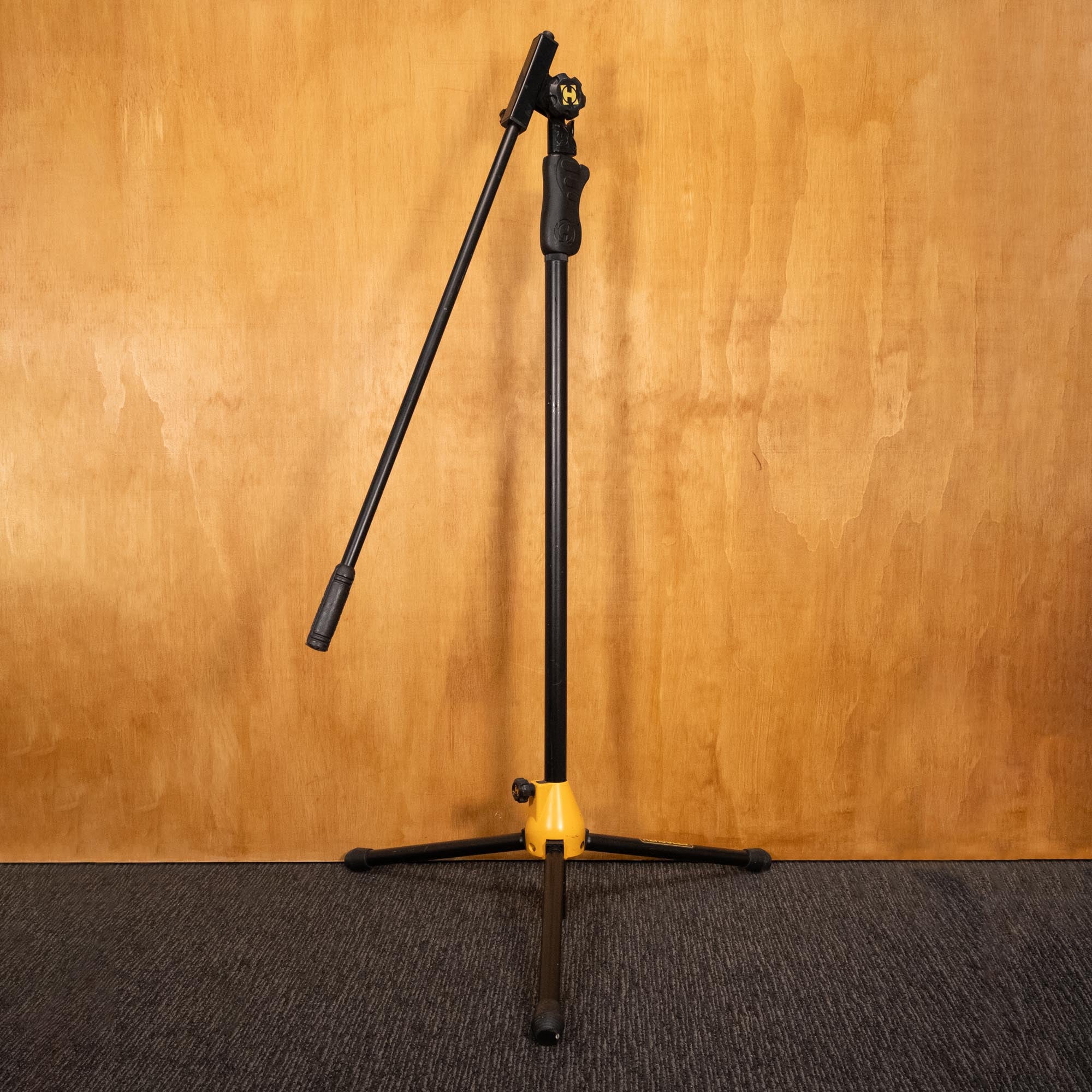 Hercules Boom Microphone Stand - Preloved