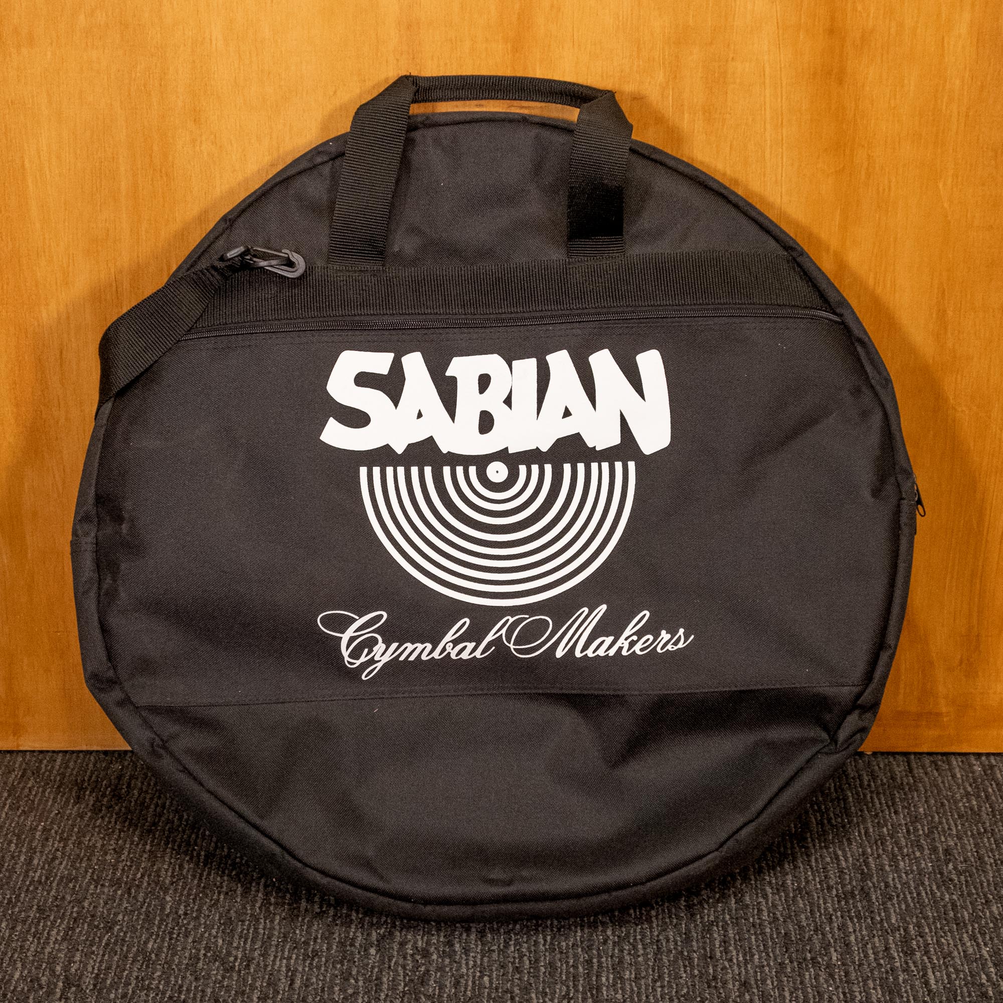 Preloved Sabian cymbal bag in black with padded handles and zip closure, designed for drum cymbals and accessories.