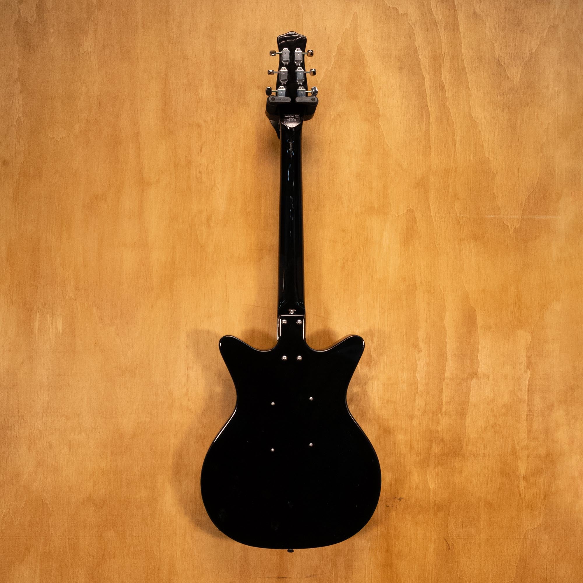 Danelectro '59M NOS Electric Guitar in Black (096420) - Preloved