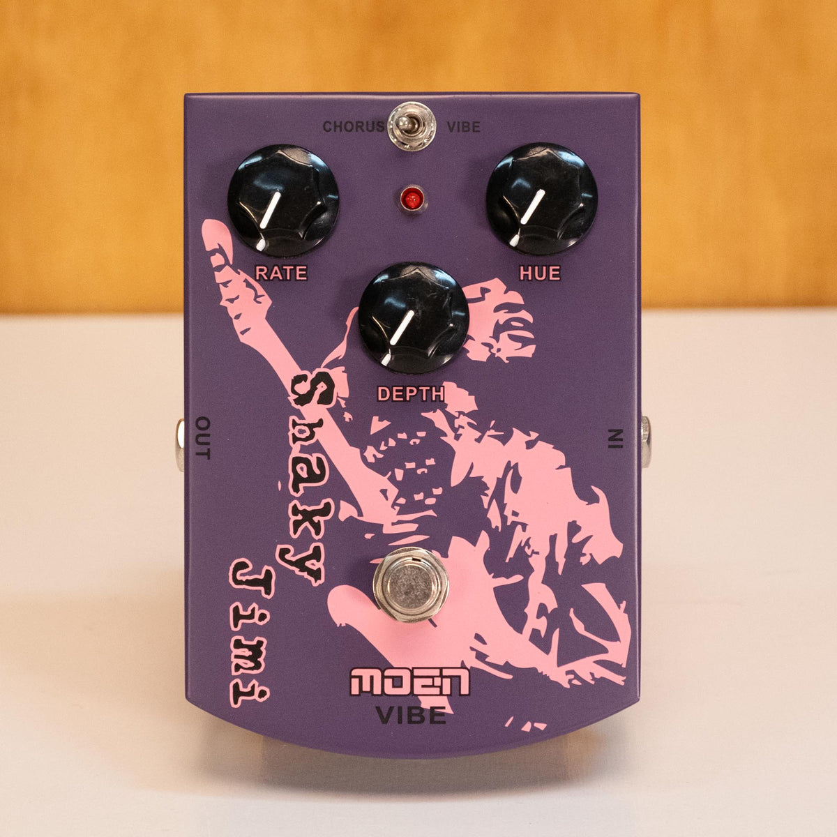 Moen MO-VB2 Shaky Jimi Vibrato Chorus guitar effects pedal, close-up of the pedal's controls and design on a white background.