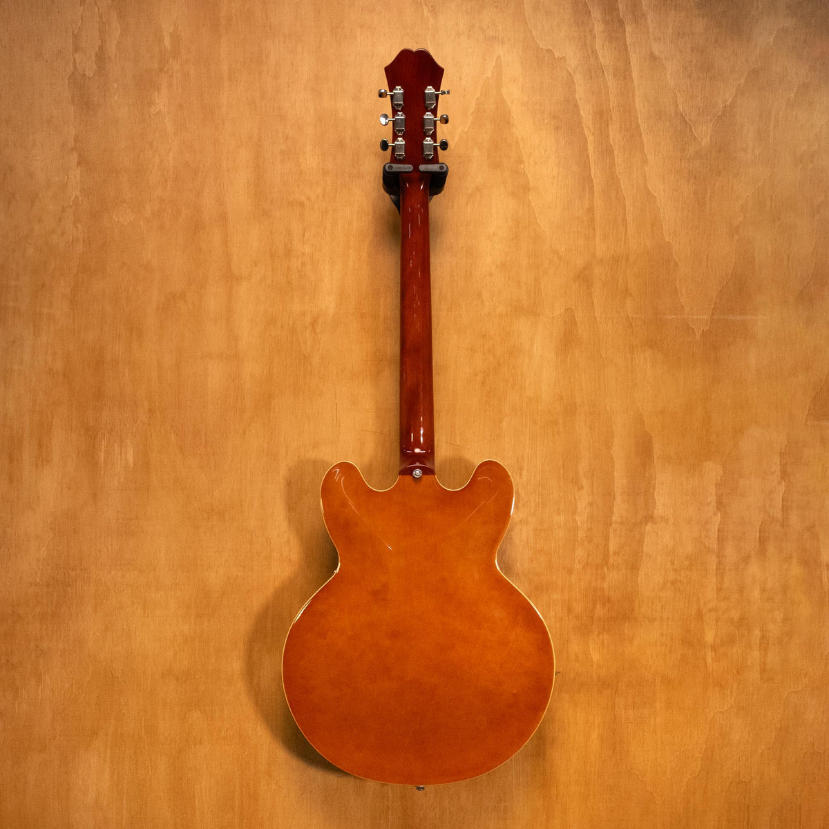 Epiphone Riviera Electric Guitar in Royal Tan (240615104430) - Preloved
