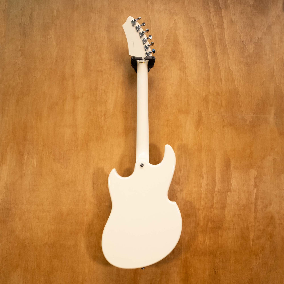 Eastwood FYRBYRD Sharkbite Guitar - Vintage White (2301158) - Preloved