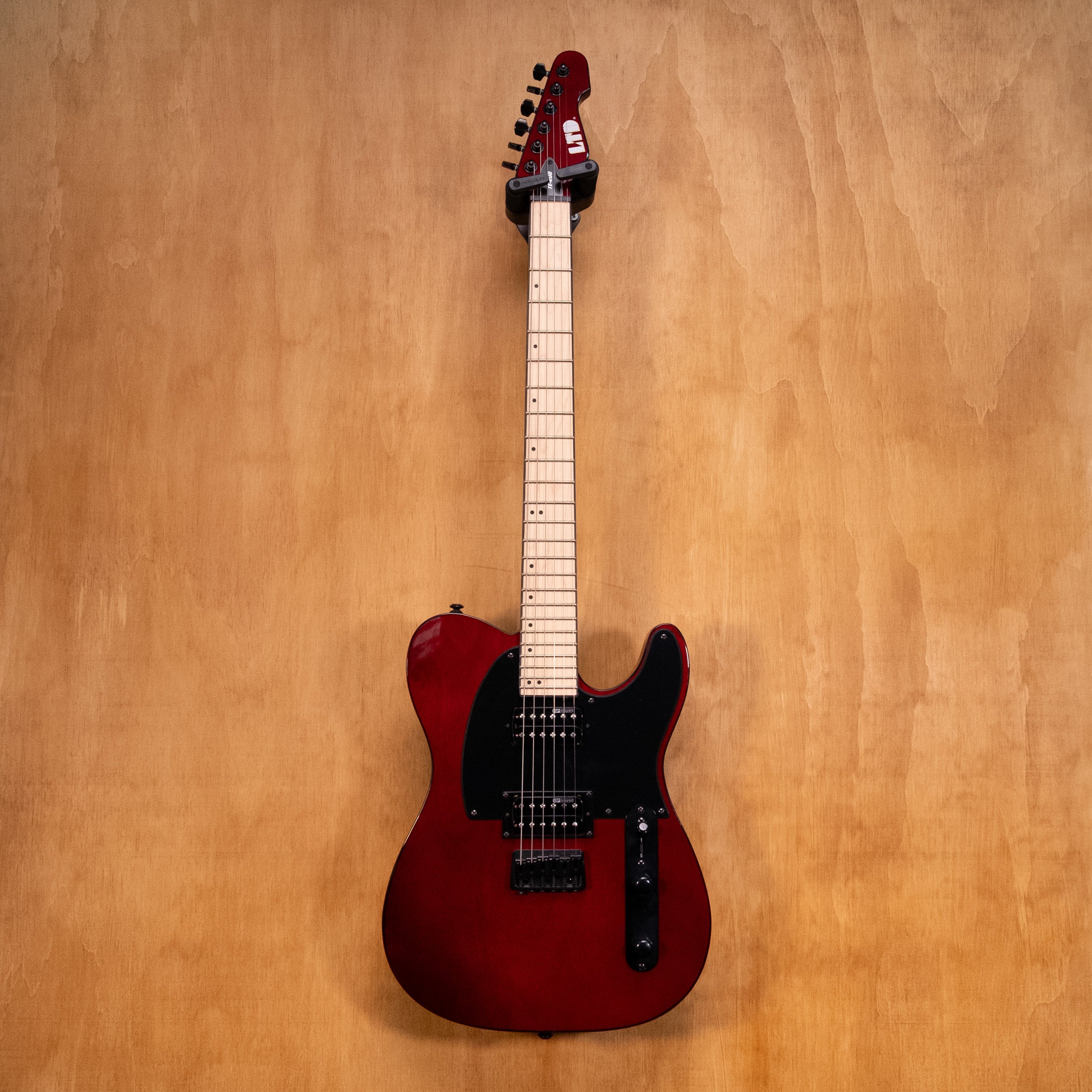 LTD TE-200 Electric Guitar - Black Cherry (B-Stock) (IS22021786)