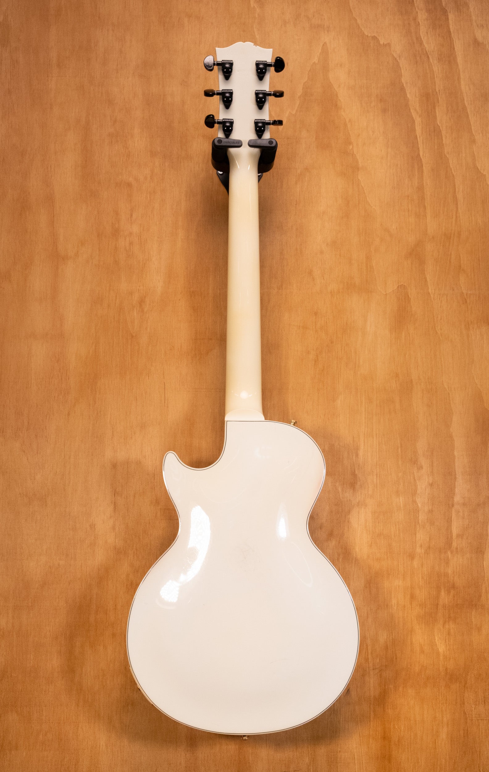 Gibson Les Paul Supreme Electric Guitar in Alpine White - Preloved