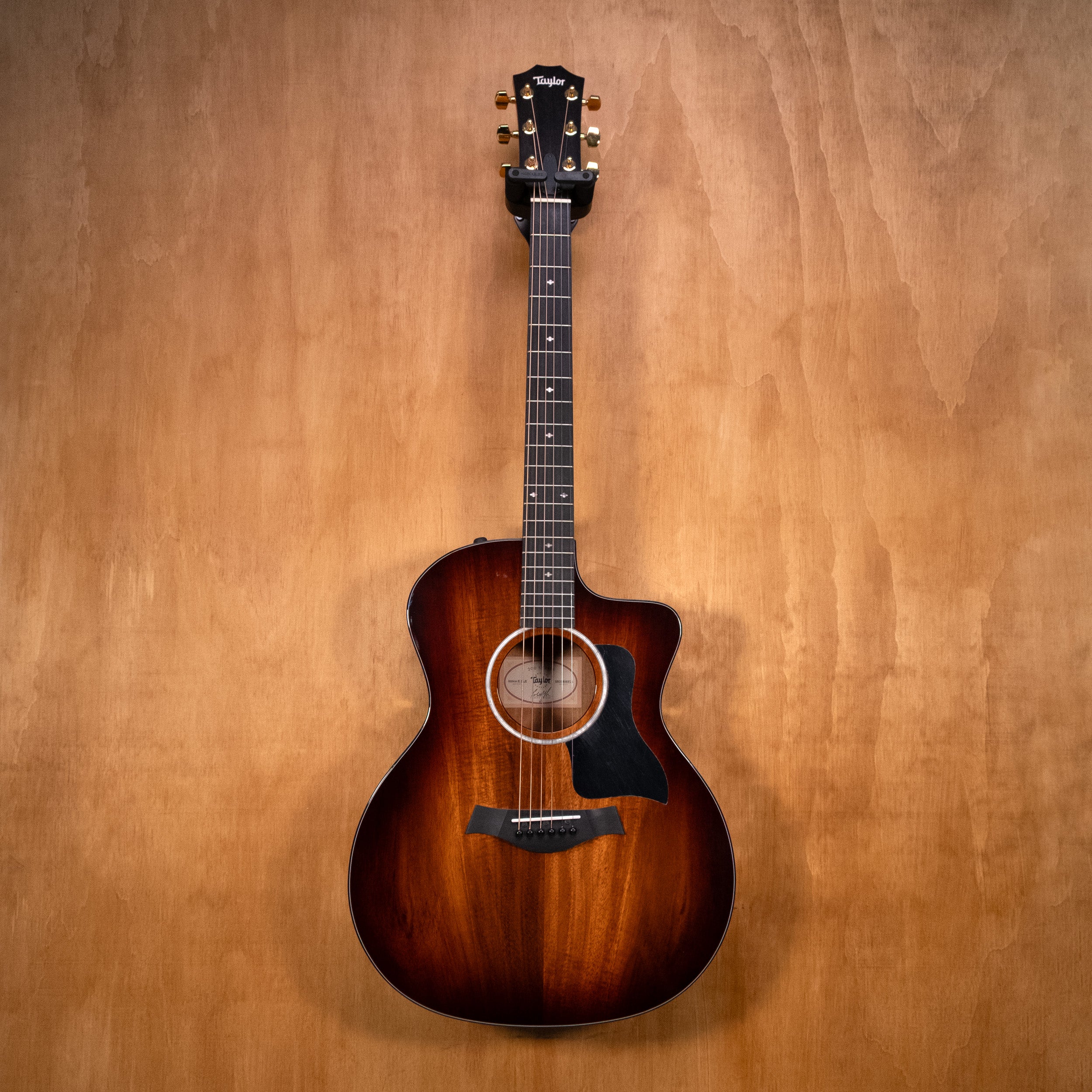 Taylor 224ce Koa Deluxe Acoustic Guitar (2201292514) - Preloved