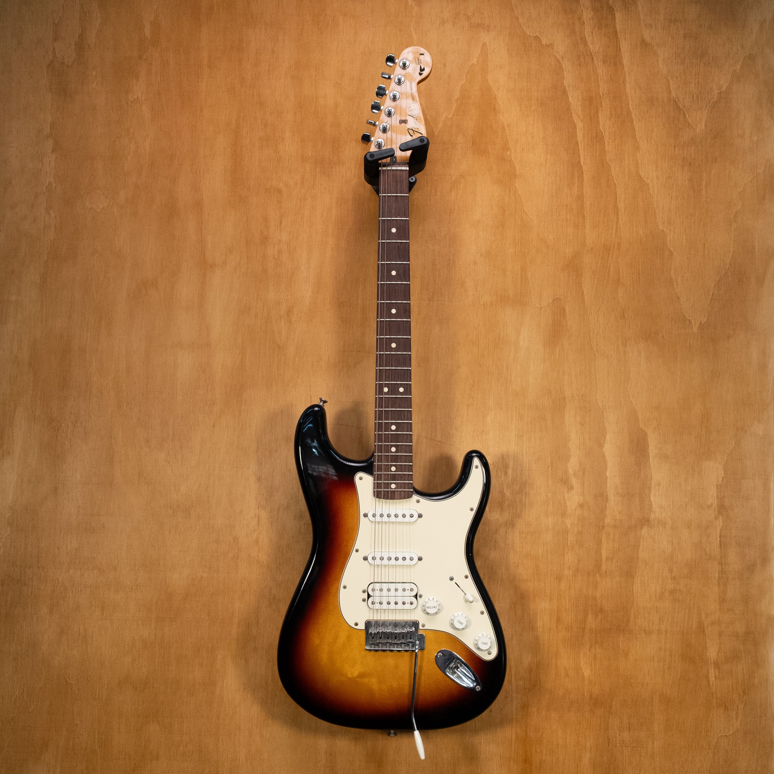 Fender Standard HSS Stratocaster Electric Guitar MIM (MX11221855) - Preloved