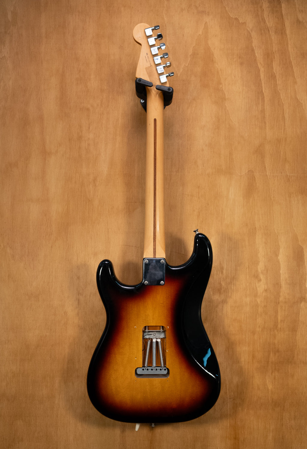 Fender Standard HSS Stratocaster Electric Guitar MIM (MX11221855) - Preloved