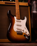 Fender Custom Shop Limited Edition '50s Stratocaster Deluxe Closet Classic Electric Guitar in 2-Color Sunburst