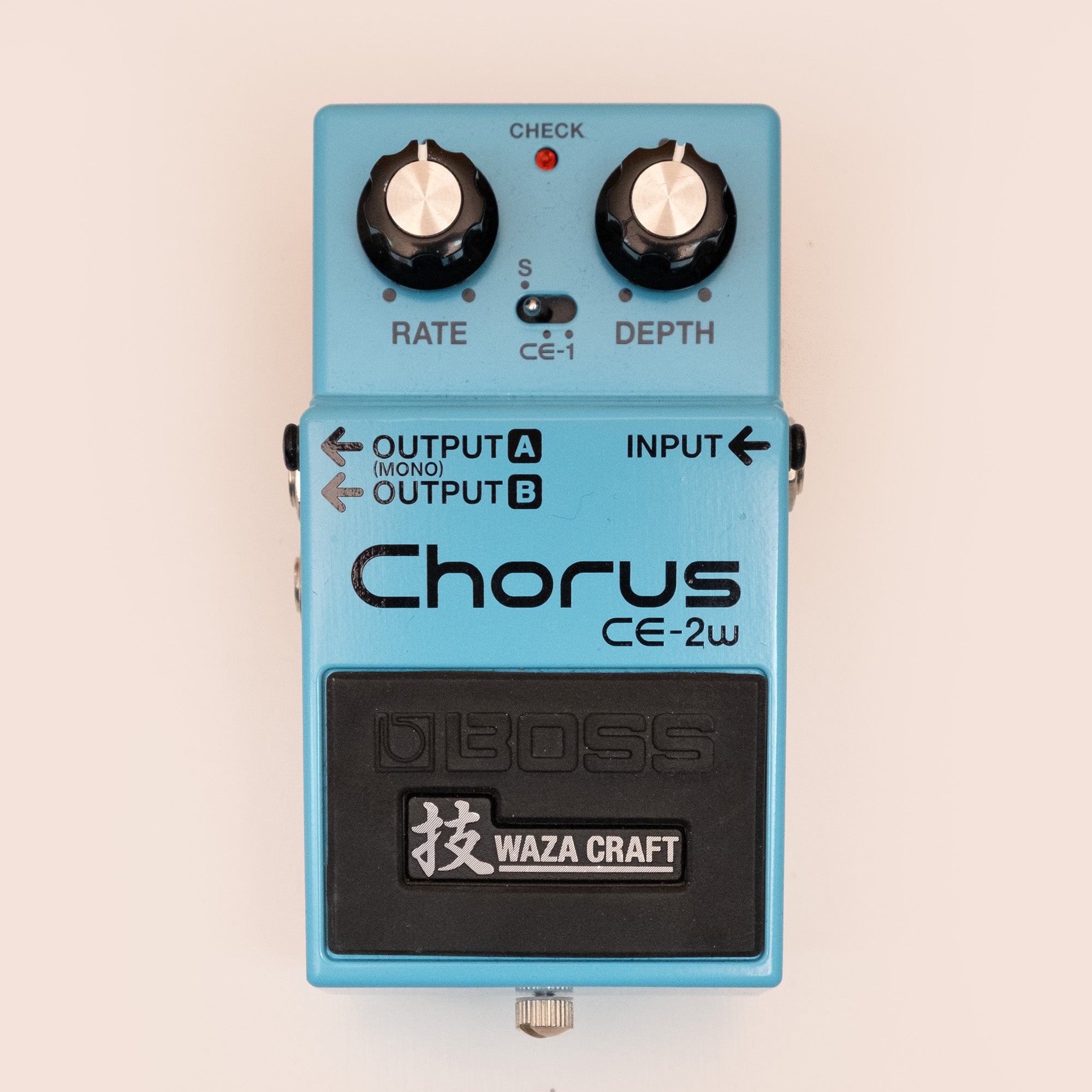 BOSS CE-2W Chorus Compact Guitar Effects Pedal - Preloved (40892)