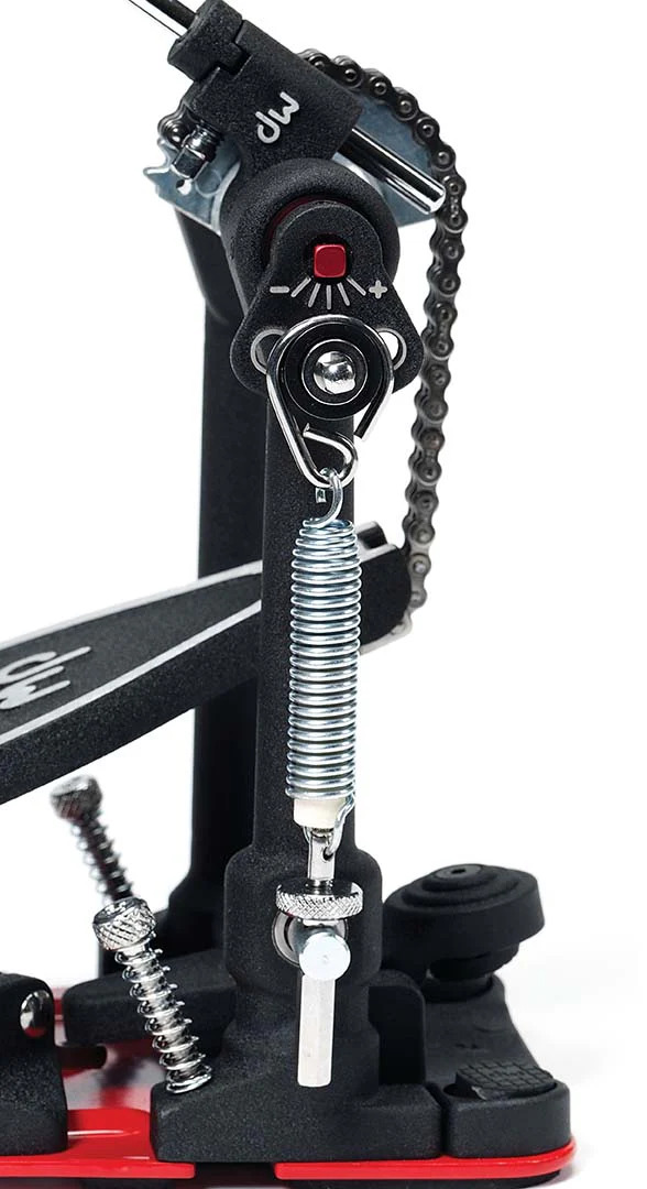 DW 5000 Series Accelerator Solid Footboard Single Bass Drum Pedal with Bag