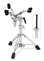 DW 9000 Series Airlift Tom and Snare Drum Stand showing adjustable height mechanism and durable metal construction.