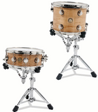DW 9000 Series Airlift Tom and Snare Stand showing sturdy metal construction with adjustable height and secure drum mounting hardware.