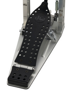 DW MFG Series Machined Chain Drive Single Bass Drum Pedal with Bag - Black