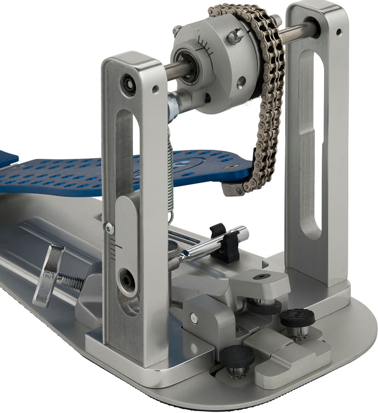 DW MFG Series Machined Chain Drive Single Bass Drum Pedal with Bag - Blue