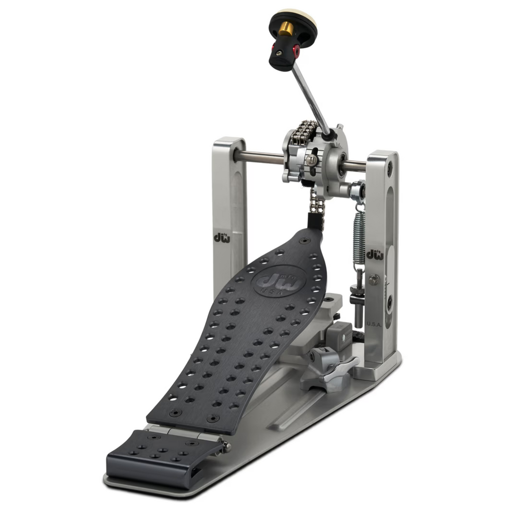 DW MFG Series Machined Chain Drive Single Bass Drum Pedal with Bag - Gray