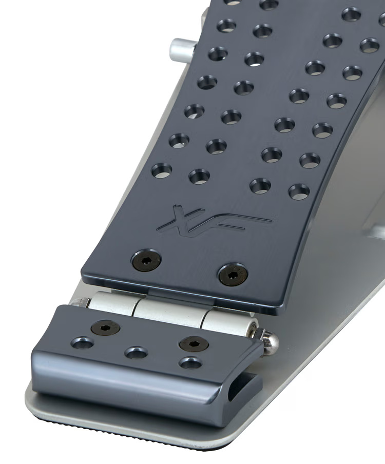 DW MFG Machined Chain Drive Single Bass Drum Pedal with Extended Footboard