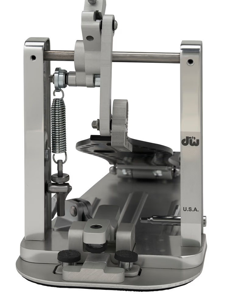 DW MFG Series Machined Direct Drive Single Bass Drum Pedal with Bag - Black