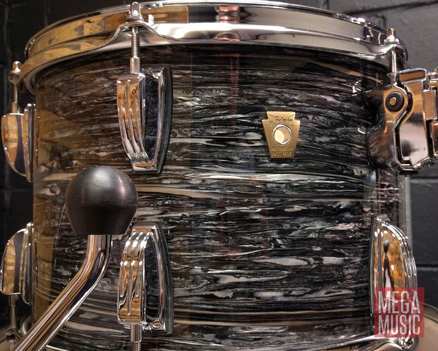 Ludwig Classic Maple 22 Fab 3-Piece Drum Kit - Vintage Black Oyster