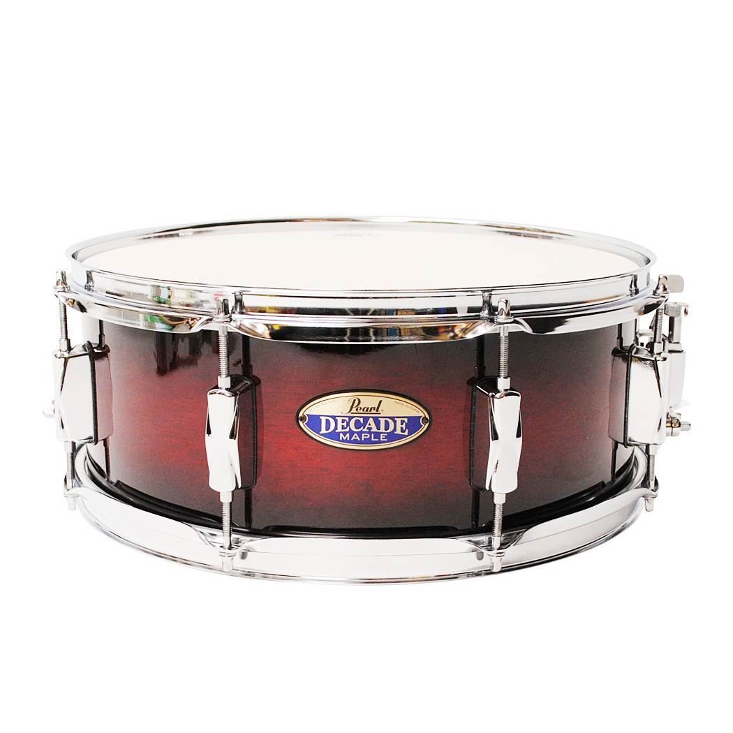 Pearl DMP1455S/C-261 Decade Maple 14in x 5.5 Snare Drum in Gloss Deep Red Burst