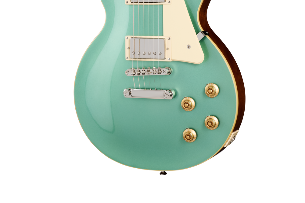 Electric guitar Epiphone Les Paul Standard '50s in Inverness Green with guitar bag, showcasing a classic solid-body design and vintage finish.
