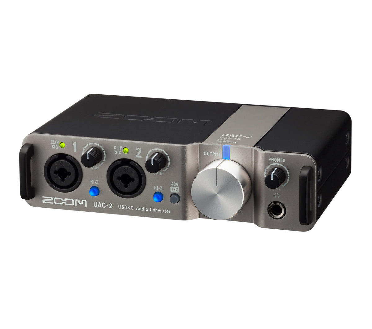 Zoom UAC-2 USB 3.0 audio converter interface showing input and output ports for professional audio recording.
