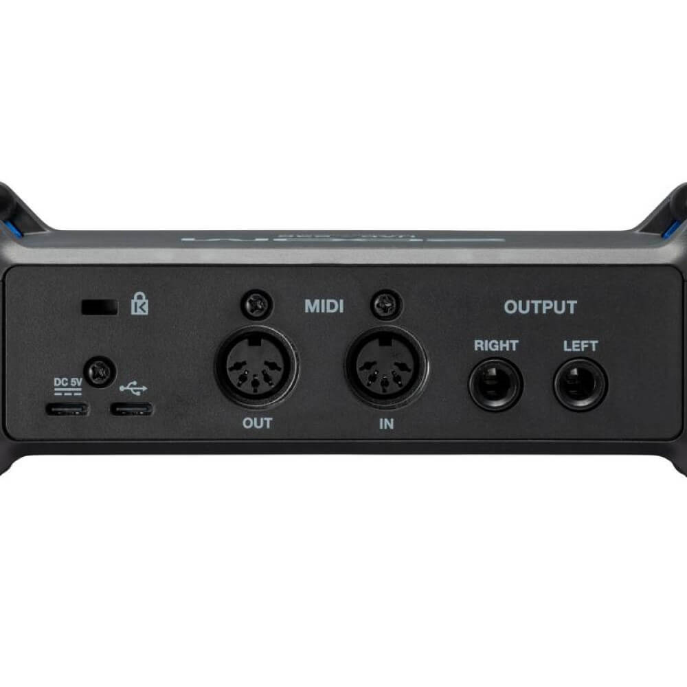 ZOOM UAC-232 2-Channel 32-Bit Float Audio Interface