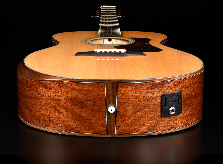 Walden 740RE All Solid Cedar Mahogany Grand Auditorium Acoustic Guitar