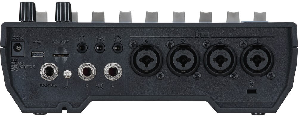BOSS Gigcaster 8 All-In-One Audio Hub for Streaming Musicians