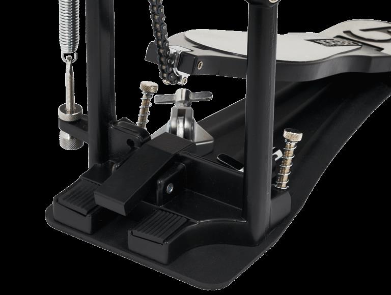 Gretsch G3 single bass drum pedal with adjustable footplate and chrome finish, designed for precise drum control and performance.
