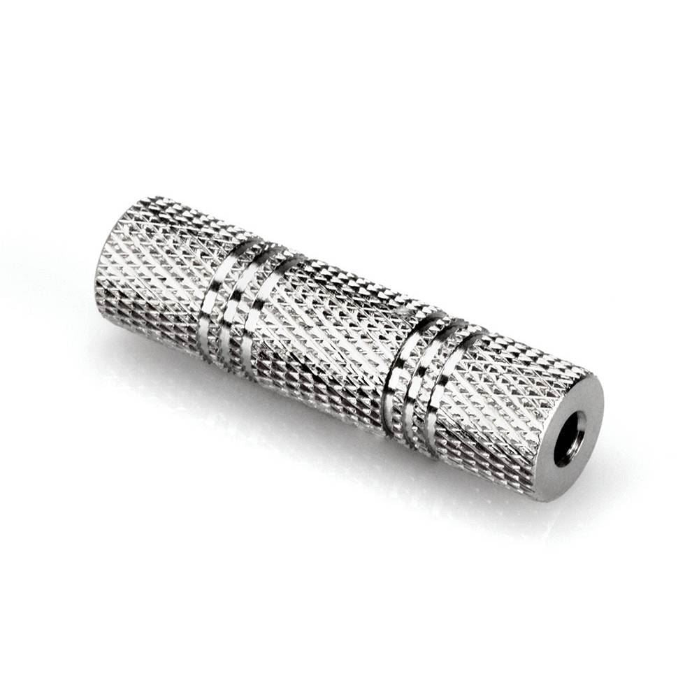 Hosa GMM-303 3.5mm TRS coupler adaptor connected to audio cables for seamless stereo signal extension.