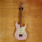 Jet JS-300 Mini Electric Guitar in Pink