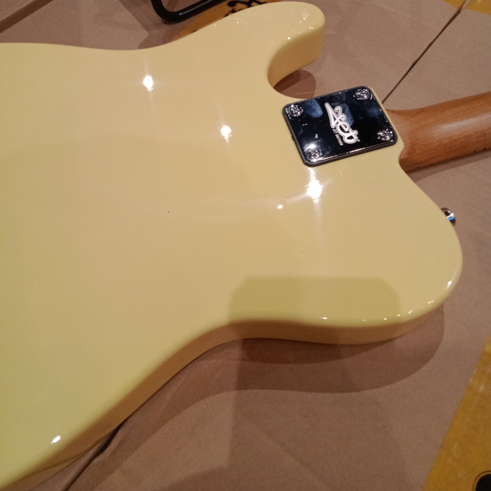 Jet JT-300 Electric Guitar w/Roasted Maple Neck - Butterscotch (B-STOCK)